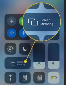 Select Screen Mirroring option in iPhone.